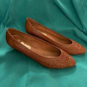 “The Leather Collection” almost flats vintage shoe
